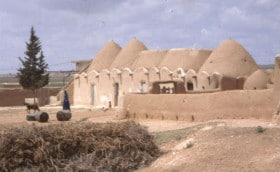 Het dorp Fah in Syrië