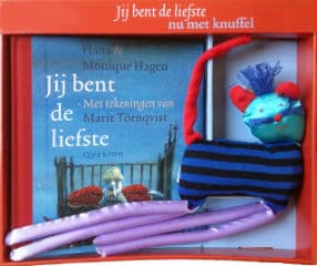 Jij bent de liefste - doos met pop Jij bent de liefste bestond tien jaar in 2010. Er kwam een speciale editie uit met een knuffel van de blauw-zwarte kat die ook voorkomt in Jij en ik en mijn rode fiets - uitverkocht.